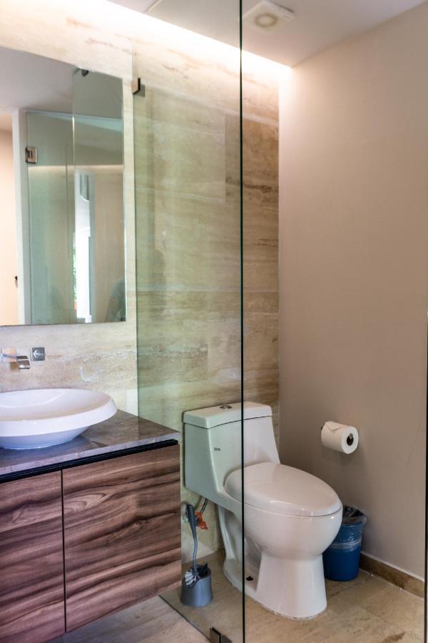 פלאייה דל כרמן Big Studio At Kaab By The Beach With Roof Top Pool, Sauna And Jacuzzi Near Paseo Del Carmen Mall מראה חיצוני תמונה